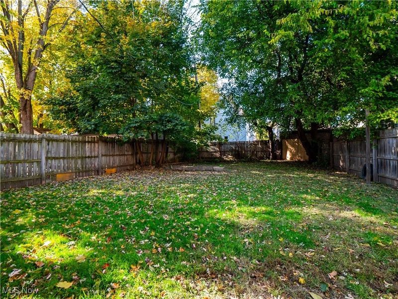 3860 W 18th Street, Cleveland, OH 44109 Photo 3