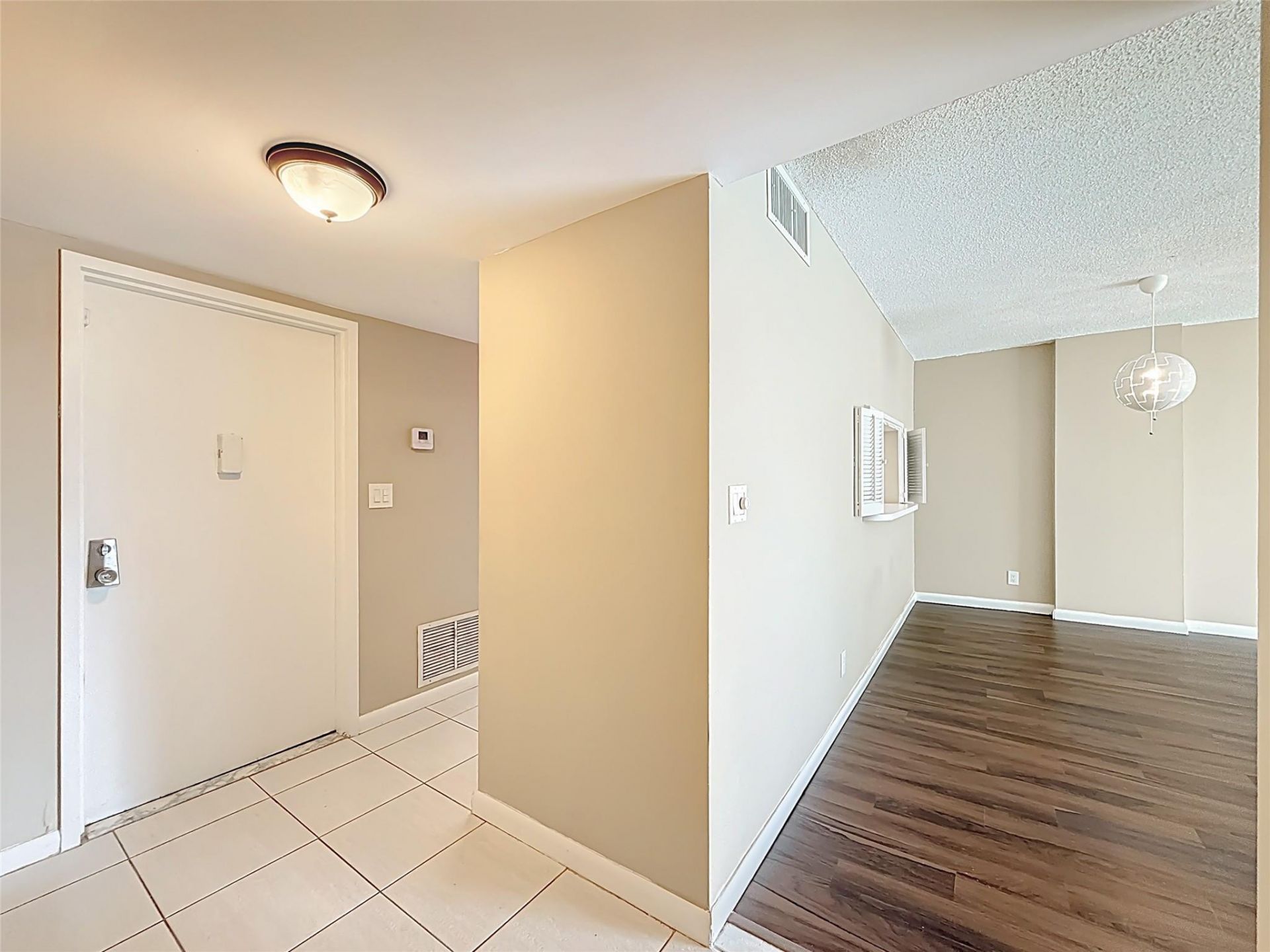 1147 Hillsboro Mile, Unit 506, Hillsboro Beach, FL 33062 Photo