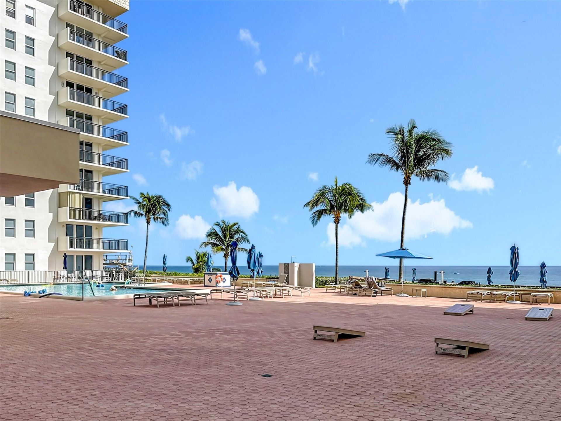 1147 Hillsboro Mile, Unit 506, Hillsboro Beach, FL 33062 Photo