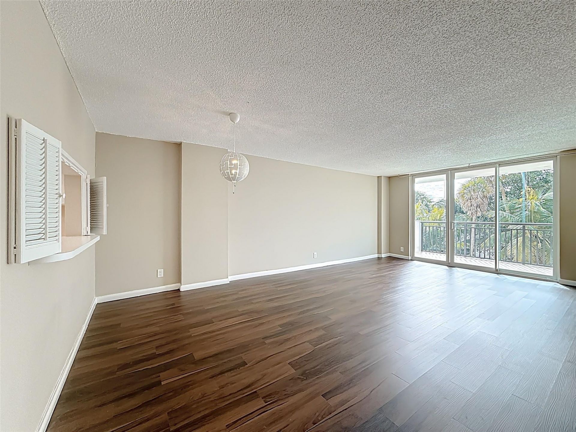 1147 Hillsboro Mile, Unit 506, Hillsboro Beach, FL 33062 Photo