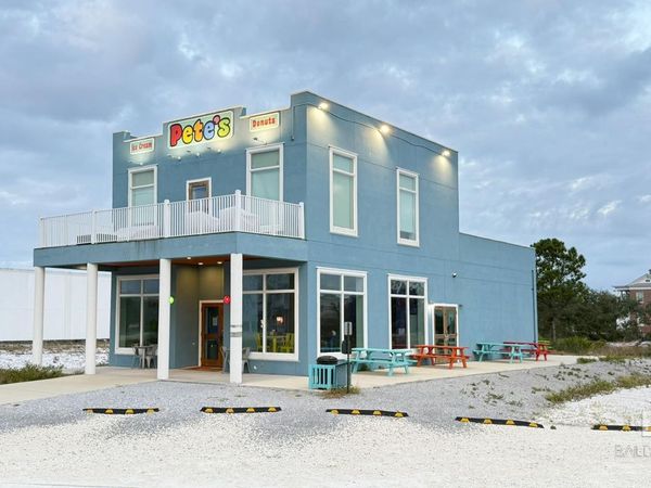 8 Market Street, Orange Beach, AL 36561