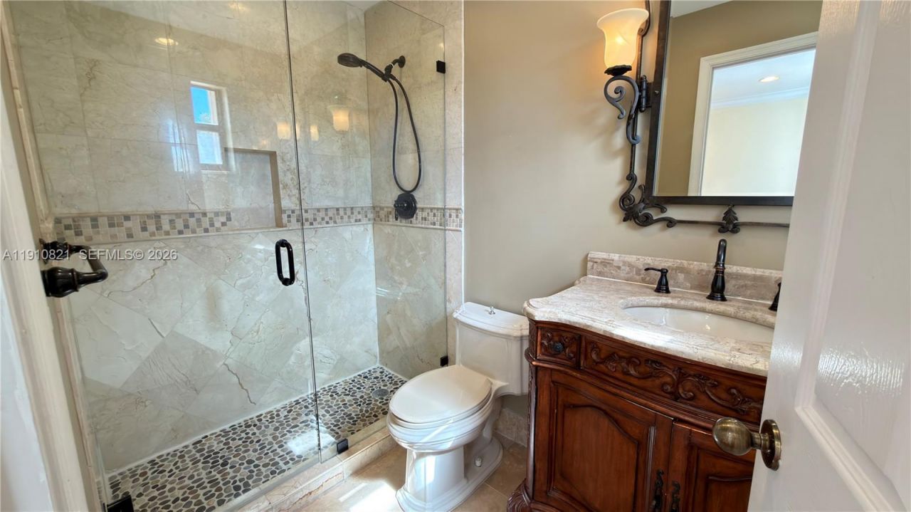 3887 Tree Top Dr, Unit 3887, Weston, FL 33332 Photo