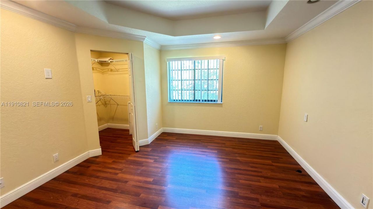 3887 Tree Top Dr, Unit 3887, Weston, FL 33332 Photo