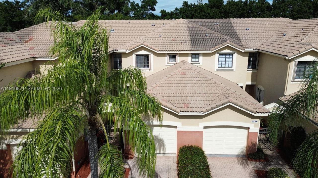 3887 Tree Top Dr, Unit 3887, Weston, FL 33332 Photo