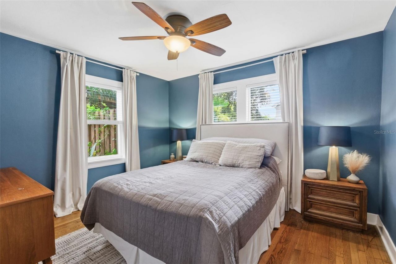 3645 Dartmouth Avenue N, Saint Petersburg, FL 33713 Photo