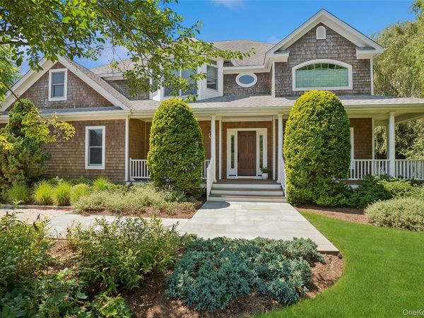 34 Post Fields Lane, Quogue, NY 11959