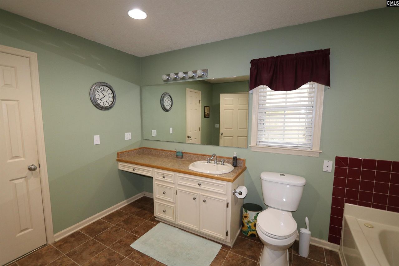 1415 Springvale Road Photo 13