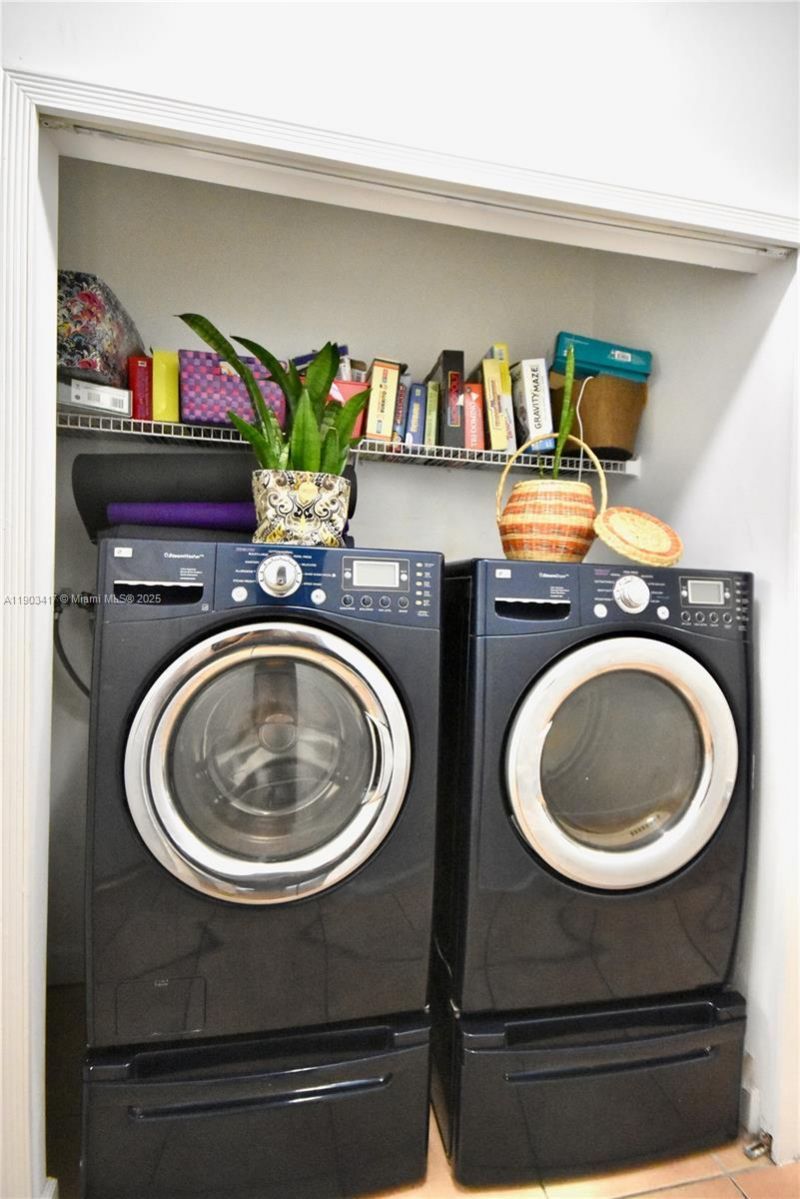 11020 NW 48th Ter, Doral, FL 33178 Photo