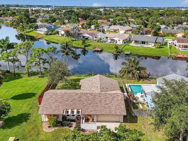 1273 SW 25th Avenue, Deerfield Beach, FL 33442