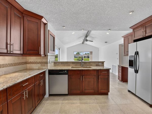 1273 SW 25th Avenue, Deerfield Beach, FL 33442