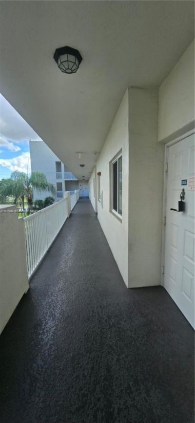 7775 Southampton Ter, Unit 305, Tamarac, FL 33321 Photo