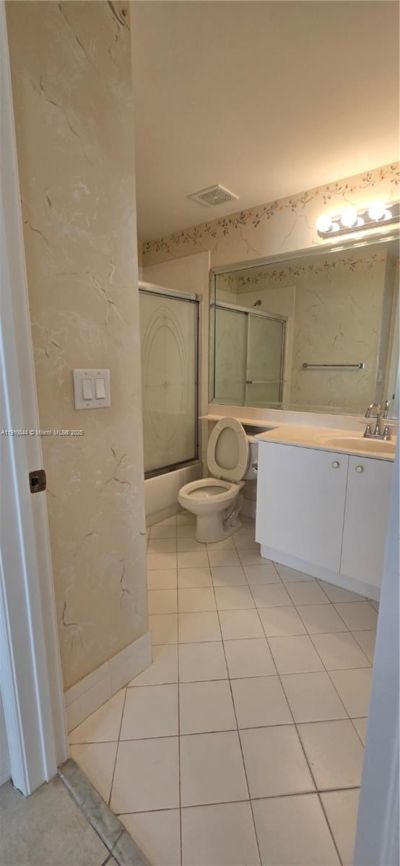 7775 Southampton Ter, Unit 305, Tamarac, FL 33321 Photo