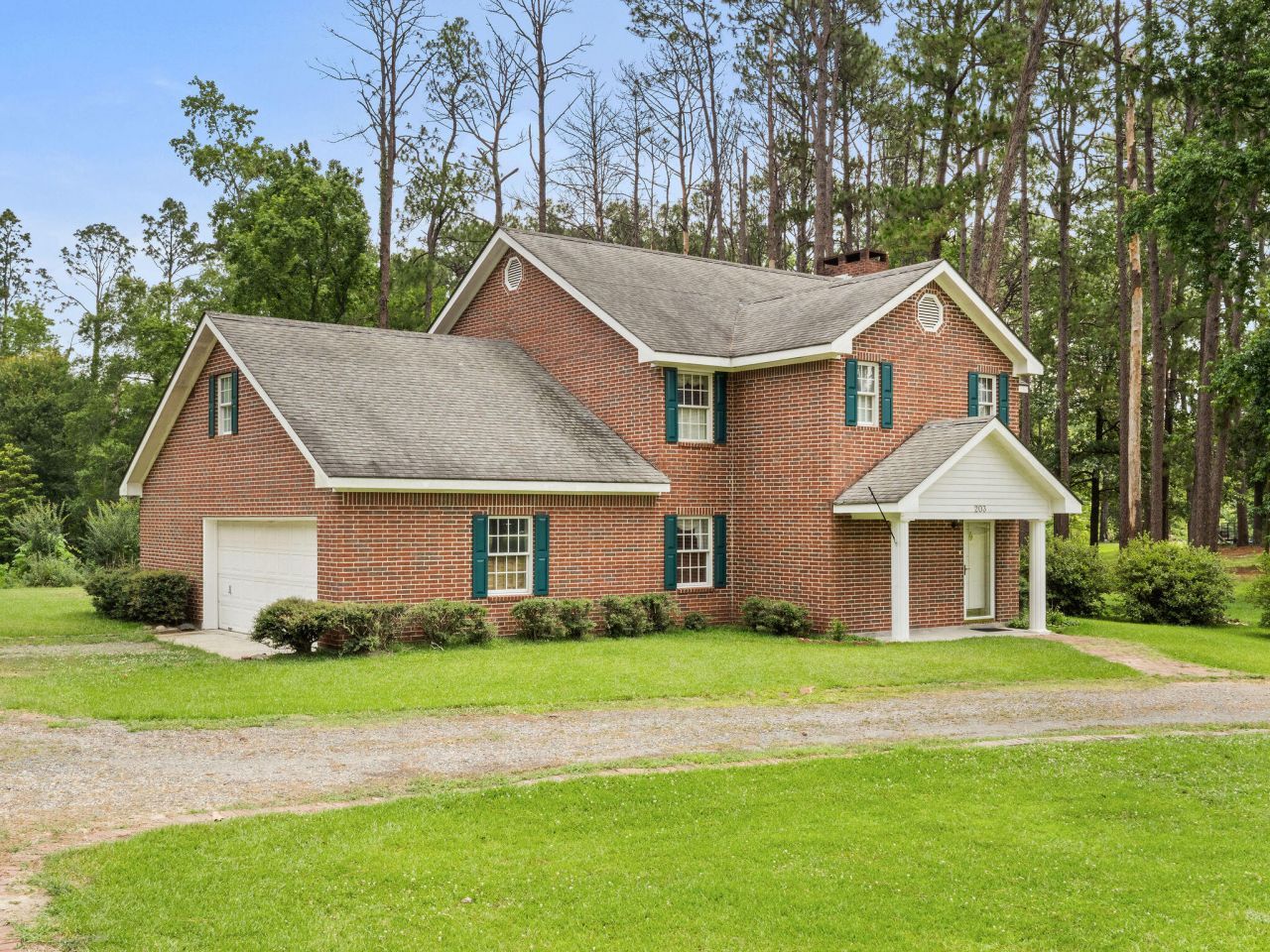 203 Country Club Ln, Leesville, LA 71446 Main Photo