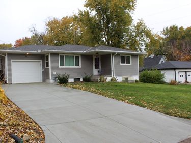 341 S 21ST Street, BLAIR, NE 68008
