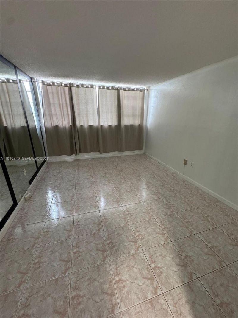 Please Call For Address, Unit 912, North Miami, FL 33161 Photo