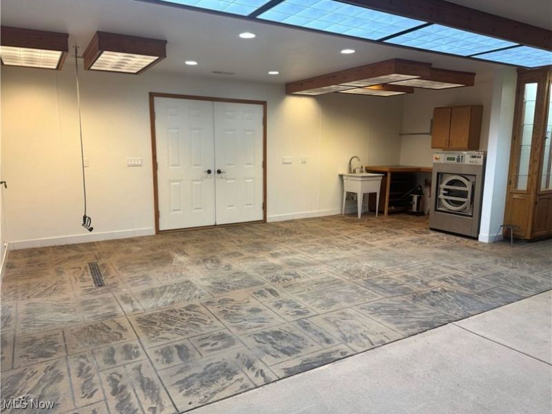 8362 Riverside Drive, Novelty, OH 44072 Photo 30