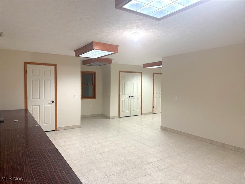 8362 Riverside Drive, Novelty, OH 44072 Photo 39