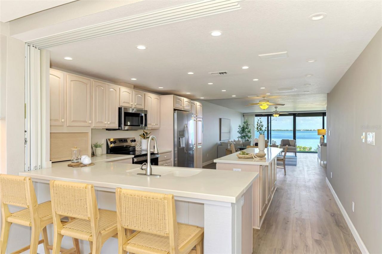 6500 Flotilla Drive, Unit 102, Holmes Beach, FL 34217 Photo