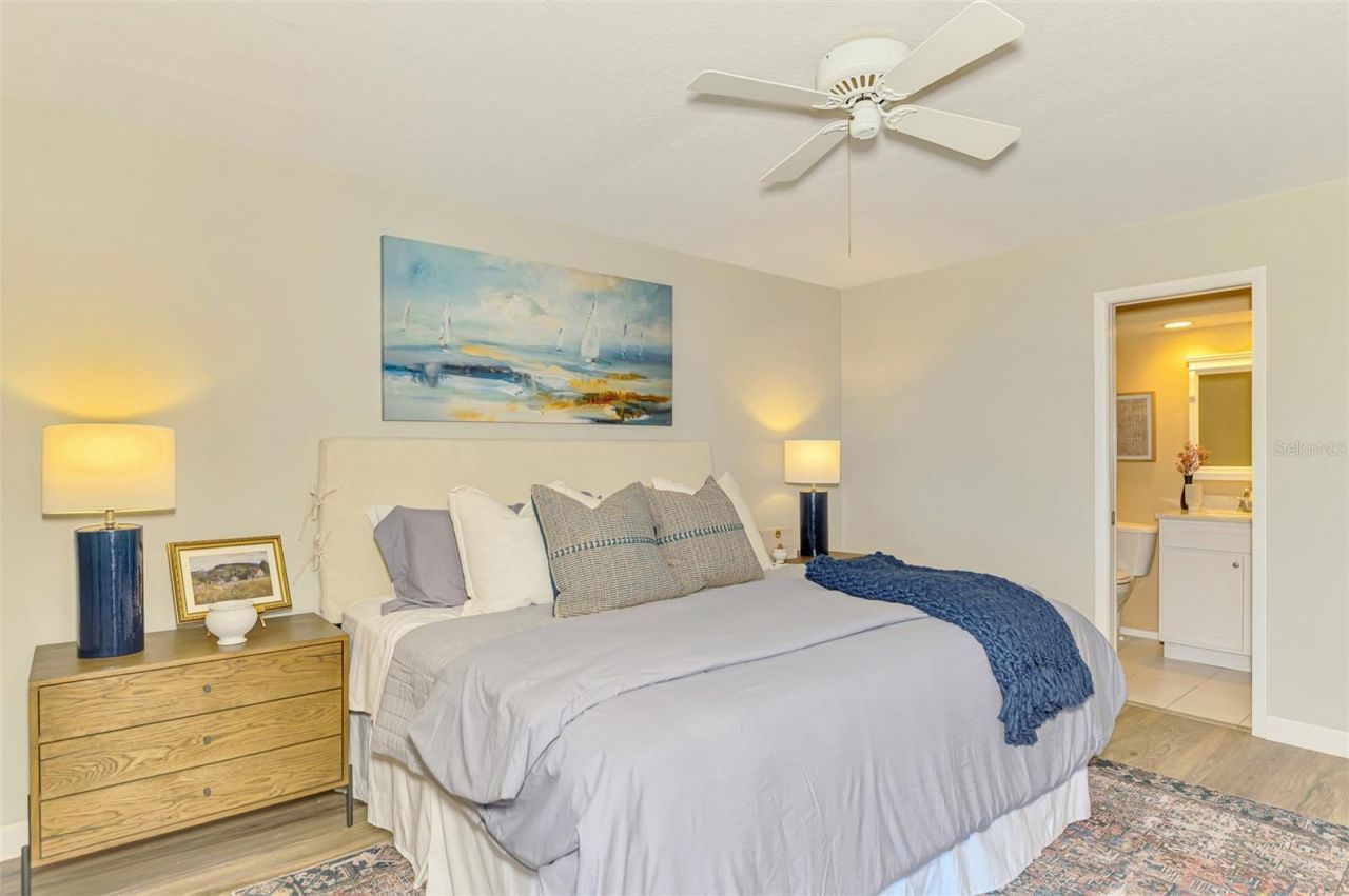 6500 Flotilla Drive, Unit 102, Holmes Beach, FL 34217 Photo