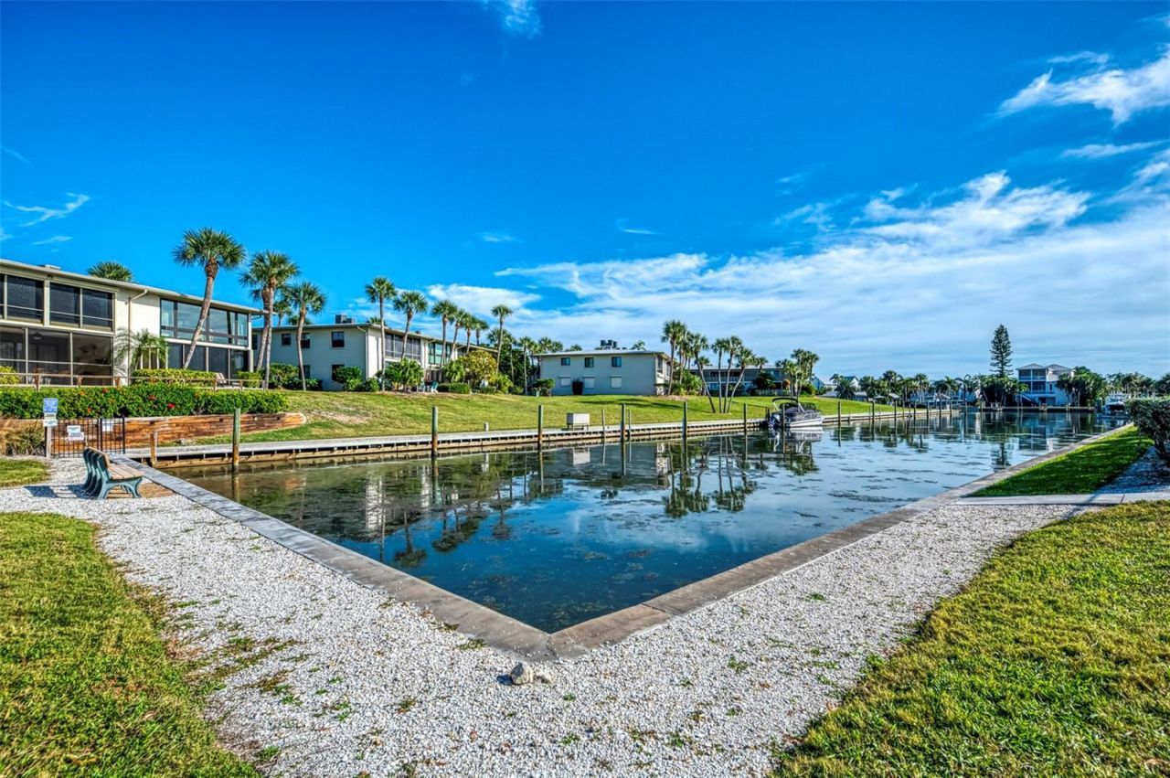 6500 Flotilla Drive, Unit 102, Holmes Beach, FL 34217 Photo