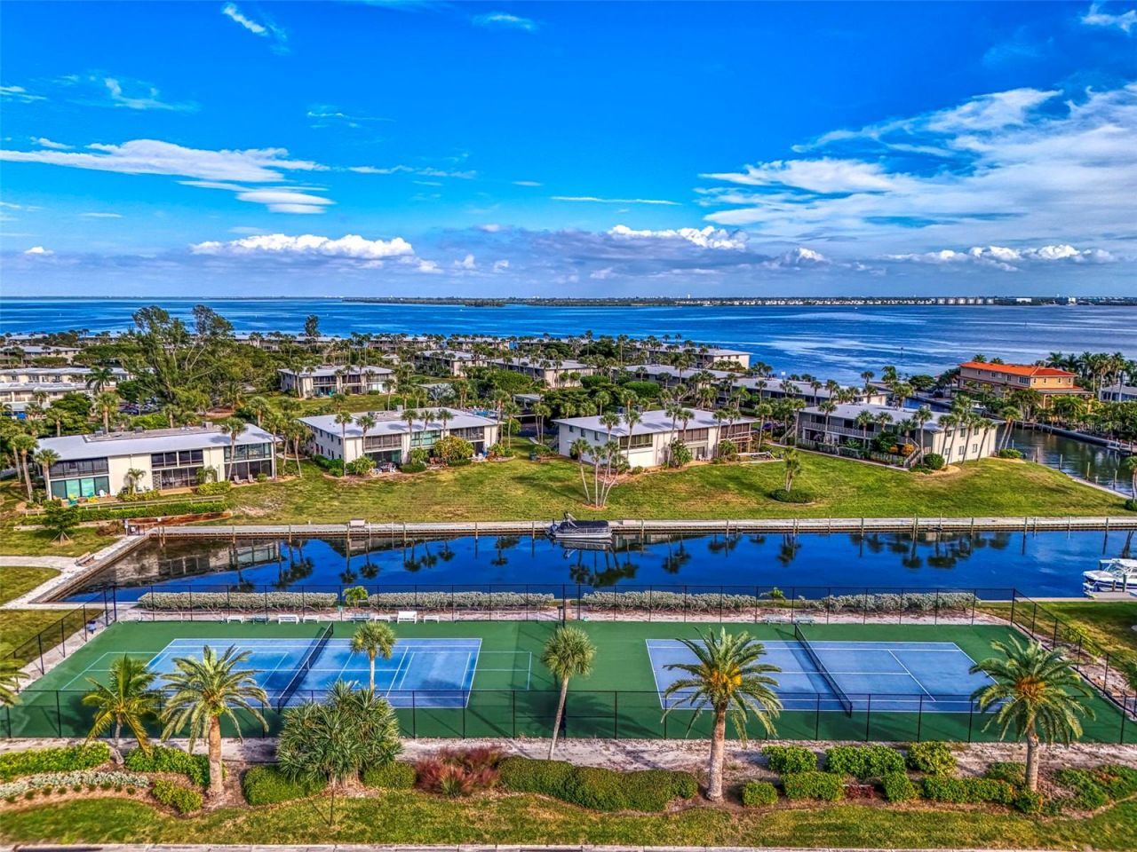 6500 Flotilla Drive, Unit 102, Holmes Beach, FL 34217 Photo