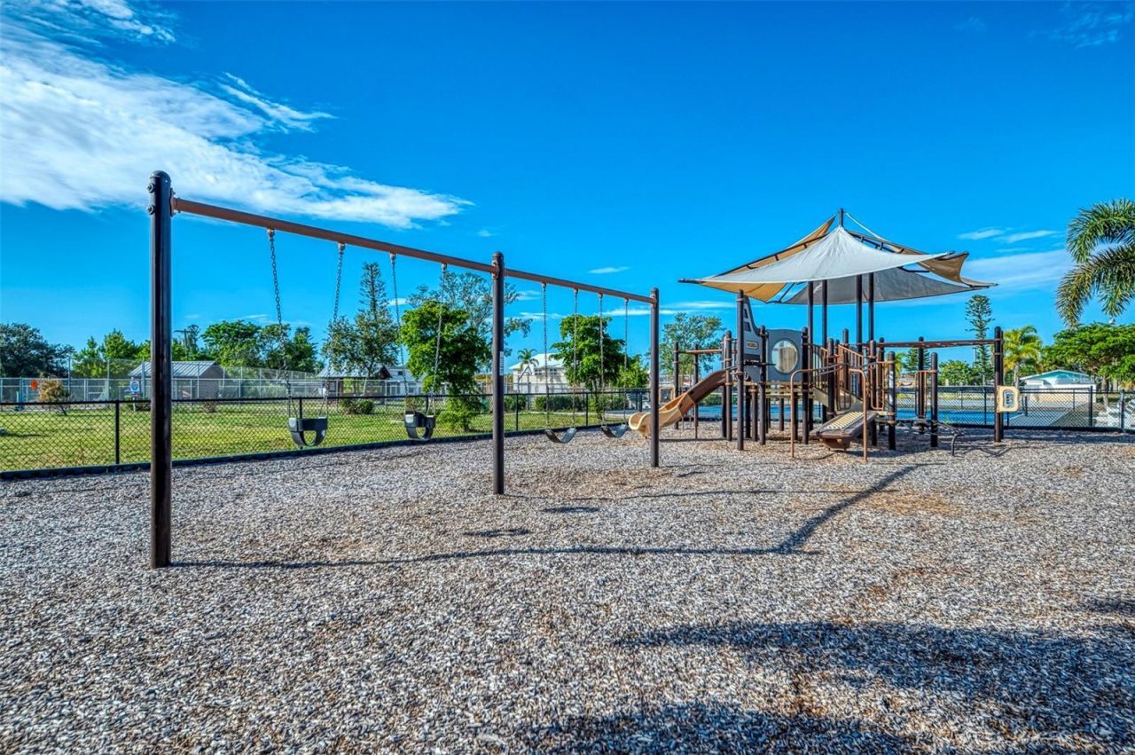 6500 Flotilla Drive, Unit 102, Holmes Beach, FL 34217 Photo