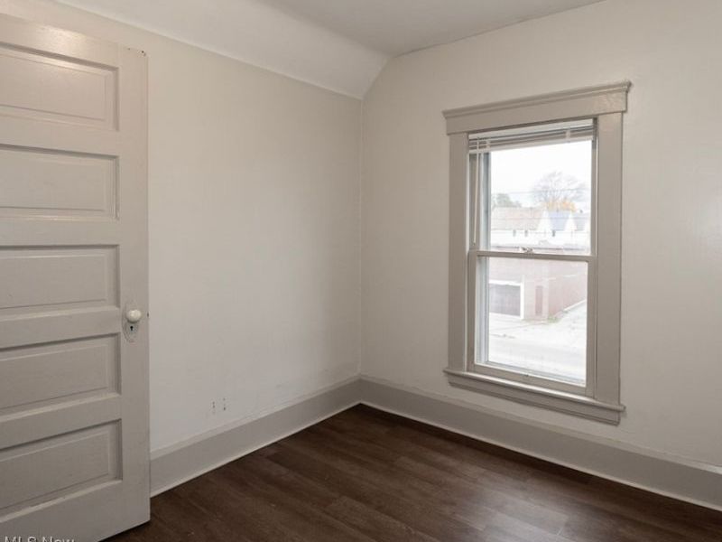 209 Clark Street, Elyria, OH 44035 Photo 18