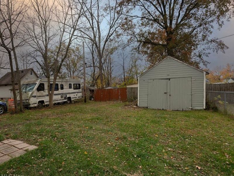 209 Clark Street, Elyria, OH 44035 Photo 26