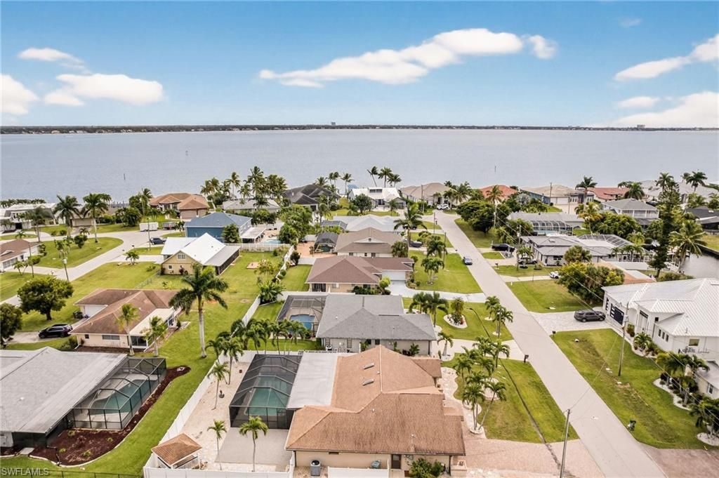 2531 SE 25th Ave, Cape Coral, FL 33904 Photo