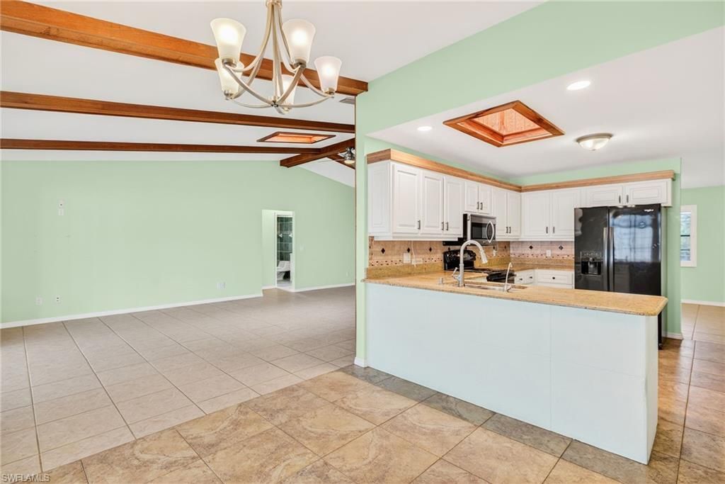 2531 SE 25th Ave, Cape Coral, FL 33904 Photo