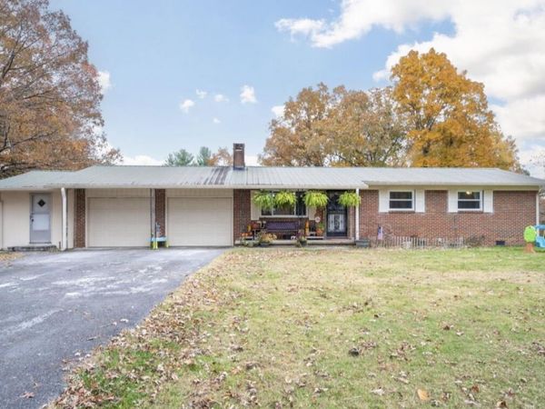 844 Miller Road, Signal Mountain, TN 37377