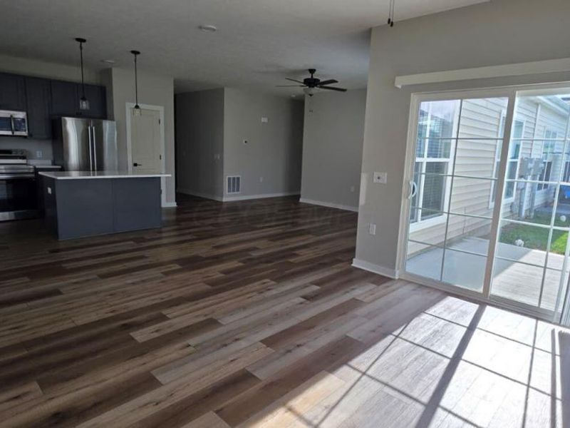 566 Rochdale Run, Delaware, OH 43015 Photo 12