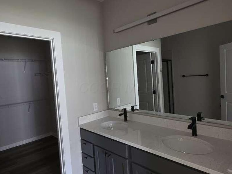 566 Rochdale Run, Delaware, OH 43015 Photo 26