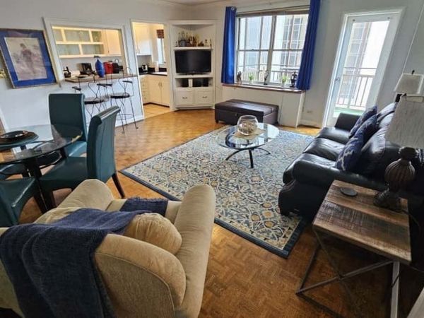 300 W Peachtree Street NE, Unit 22N, Atlanta, GA 30308