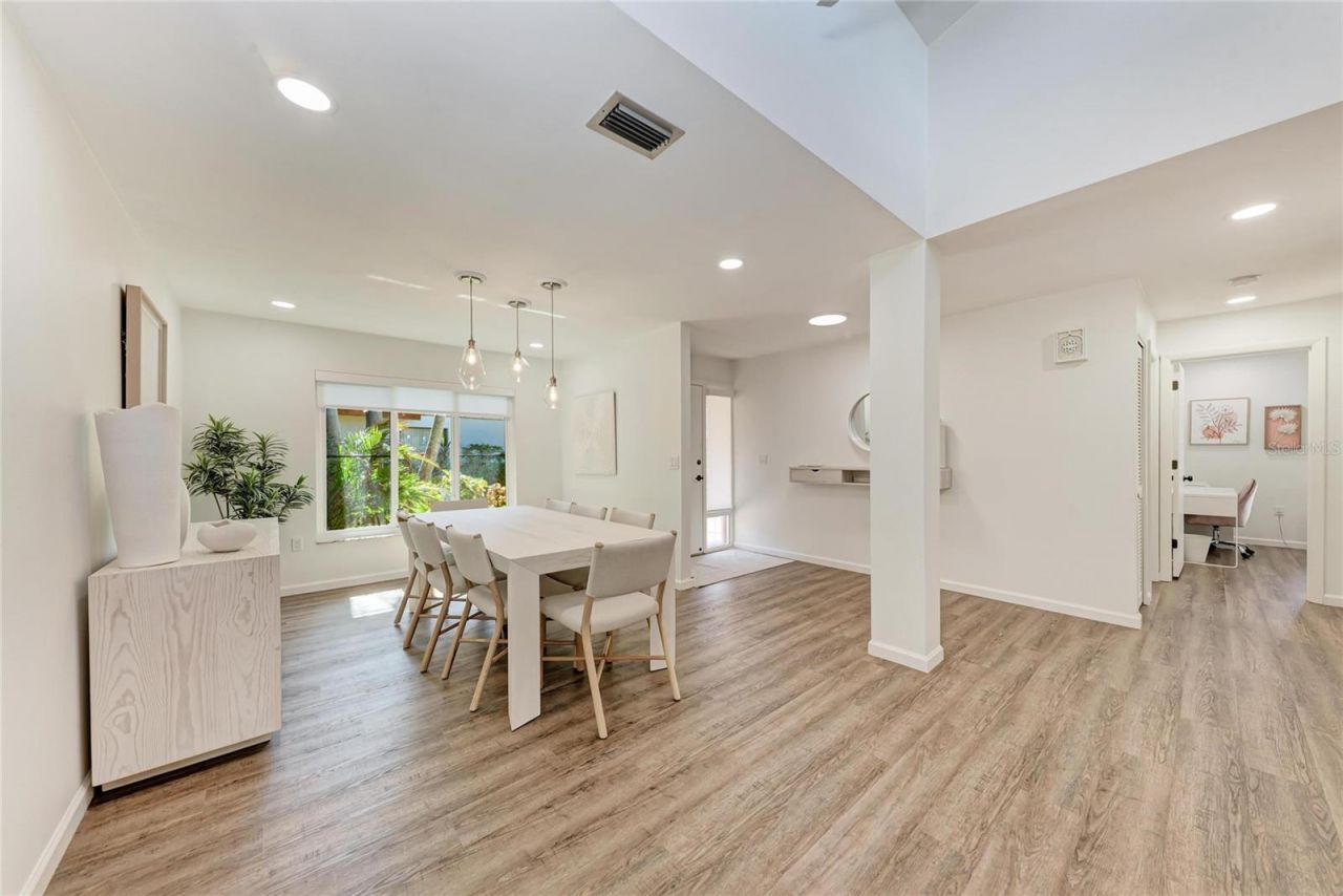 6416 Wood Owl Circle, Bradenton, FL 34210 Photo