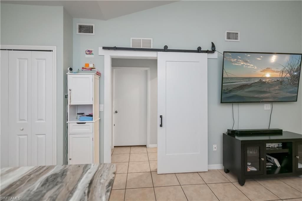 8513 Bernwood Cove Loop, Unit 212, Fort Myers, FL 33966 Photo