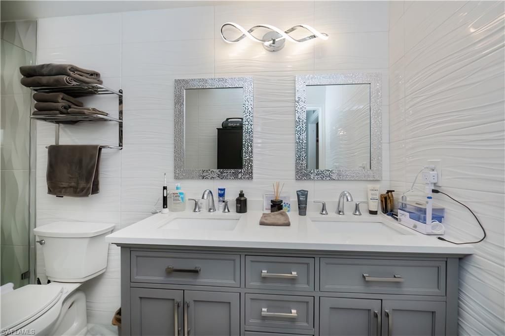 8513 Bernwood Cove Loop, Unit 212, Fort Myers, FL 33966 Photo