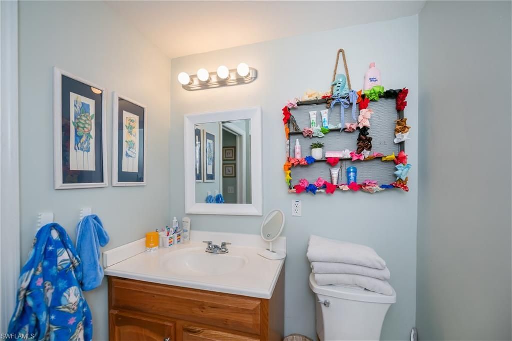 8513 Bernwood Cove Loop, Unit 212, Fort Myers, FL 33966 Photo