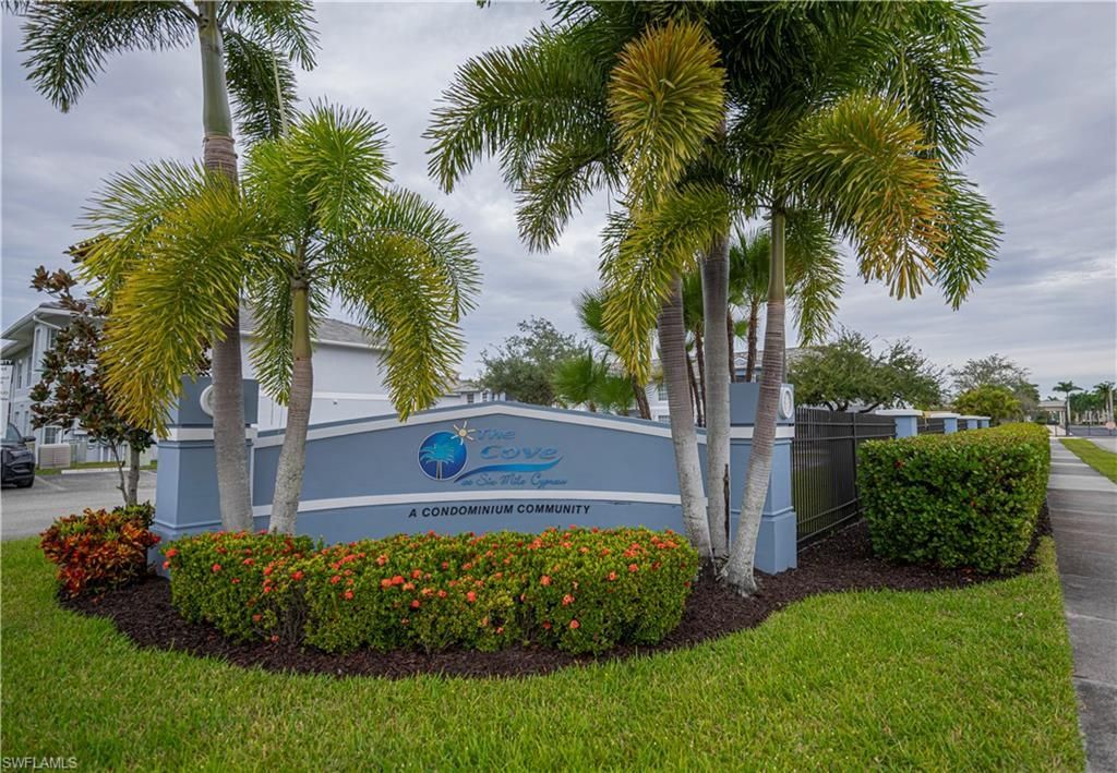 8513 Bernwood Cove Loop, Unit 212, Fort Myers, FL 33966 Photo