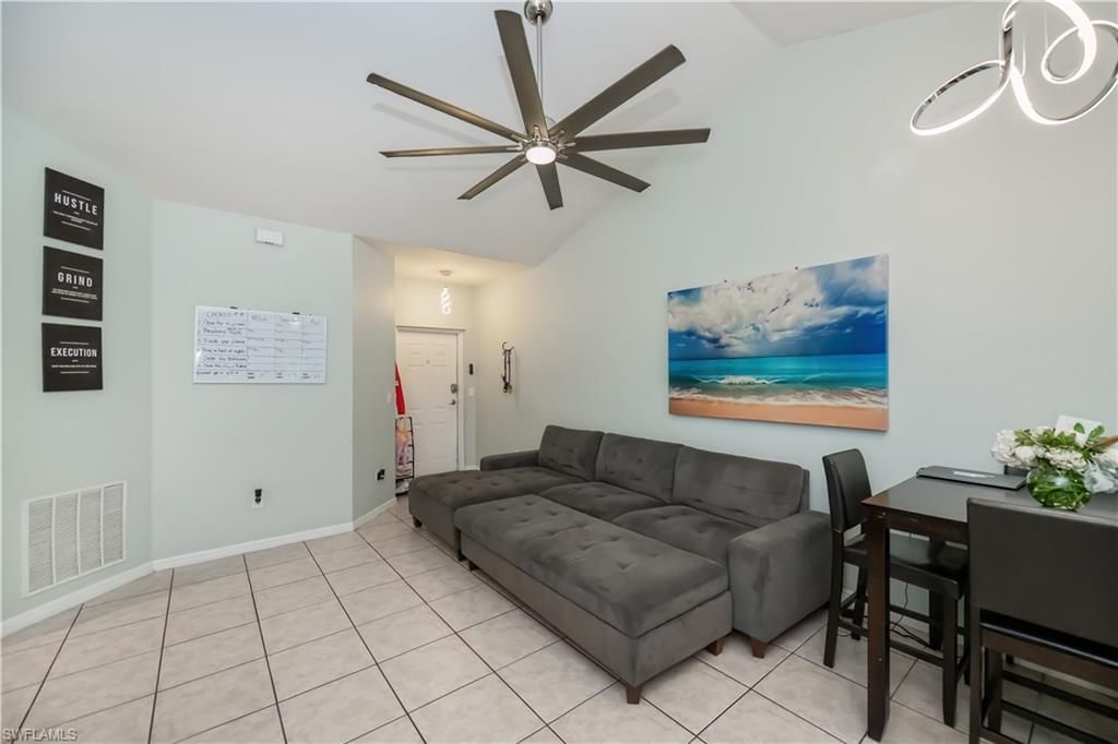 8513 Bernwood Cove Loop, Unit 212, Fort Myers, FL 33966 Photo