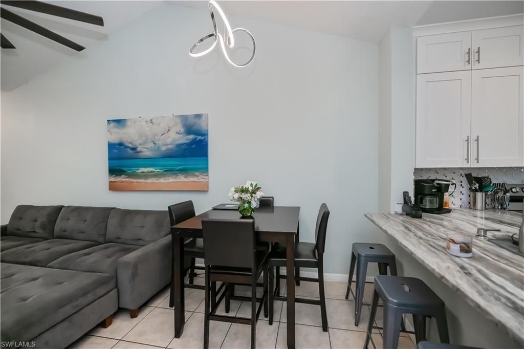 8513 Bernwood Cove Loop, Unit 212, Fort Myers, FL 33966 Photo