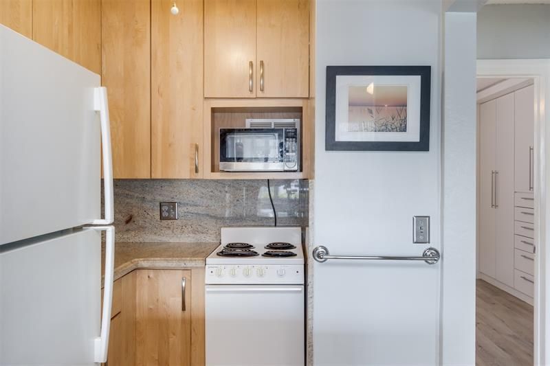 851 Atlantic Shores Boulevard, Unit 119, Hallandale Beach, FL 33009 Photo