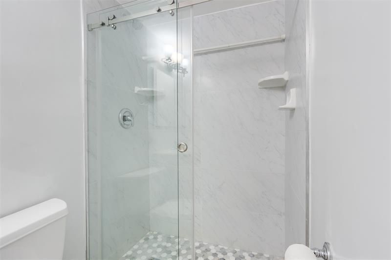 851 Atlantic Shores Boulevard, Unit 119, Hallandale Beach, FL 33009 Photo