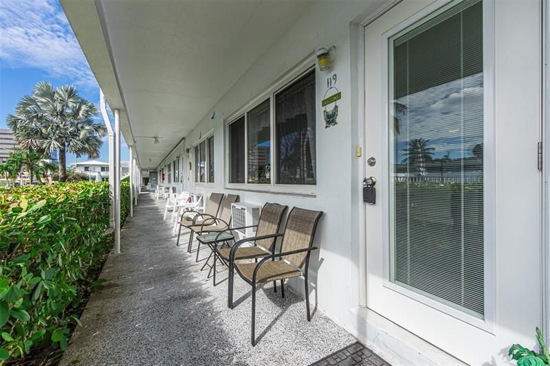 851 Atlantic Shores Boulevard, Unit 119, Hallandale Beach, FL 33009 Photo