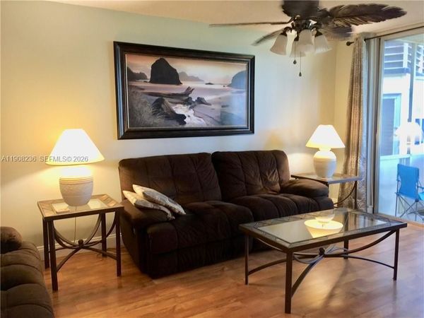 9080 Lime Bay Blvd, Unit 104, Tamarac, FL 33321