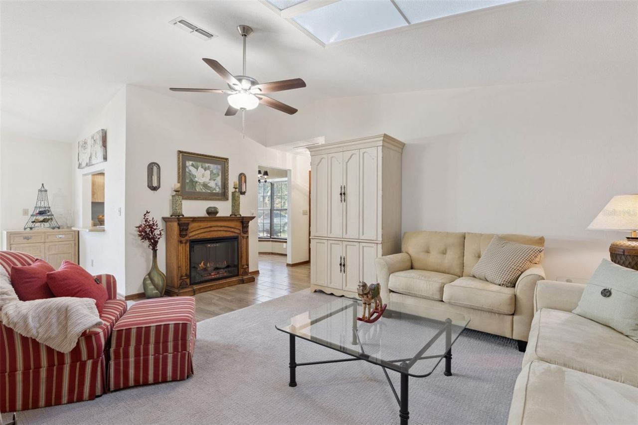 222 Shangri La Circle, Edgewater, FL 32132 Photo