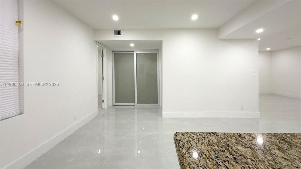 18181 NE 31st Ct, Unit 107, Aventura, FL 33160 Photo