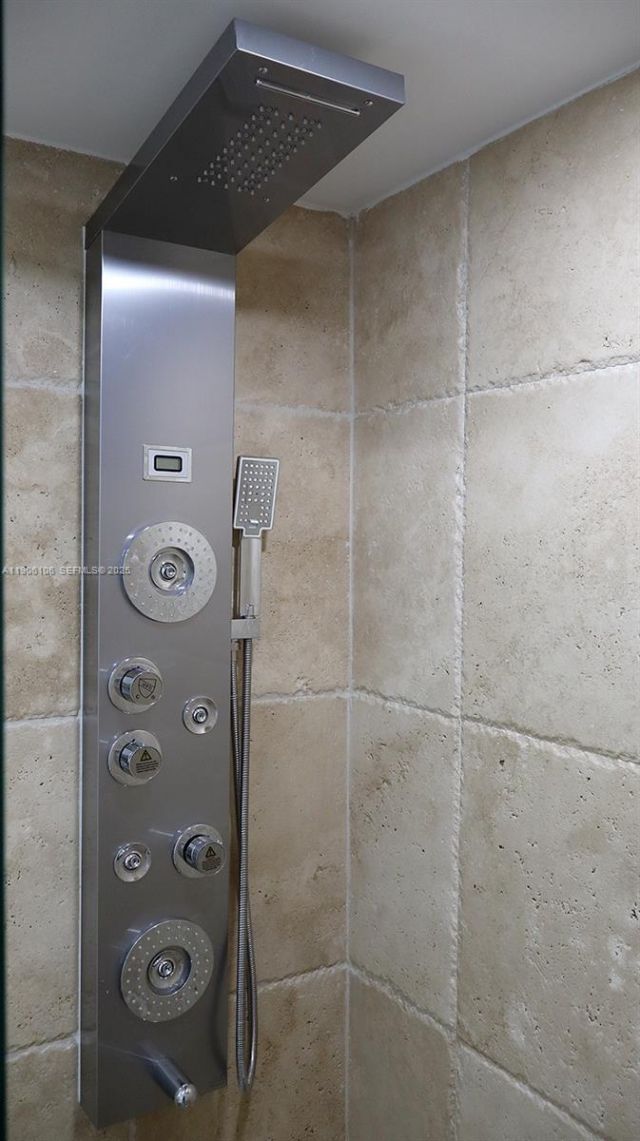 18181 NE 31st Ct, Unit 107, Aventura, FL 33160 Photo