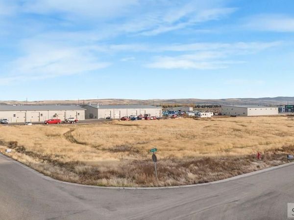 2958 Spitfire Street, IDAHO FALLS, ID 83401