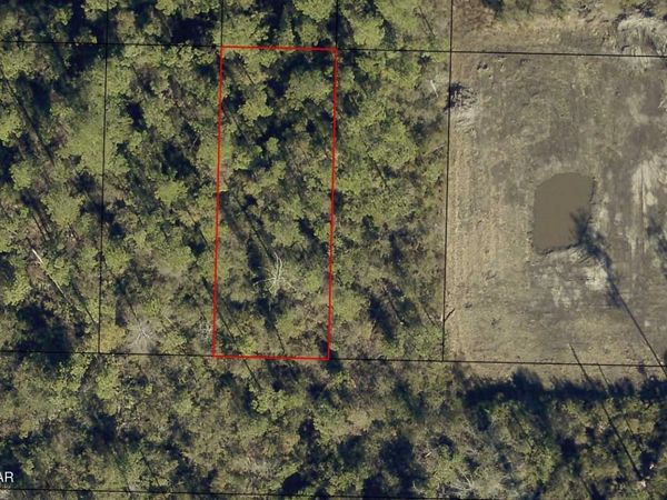 11717 Krocus Street, Fountain, FL 32438